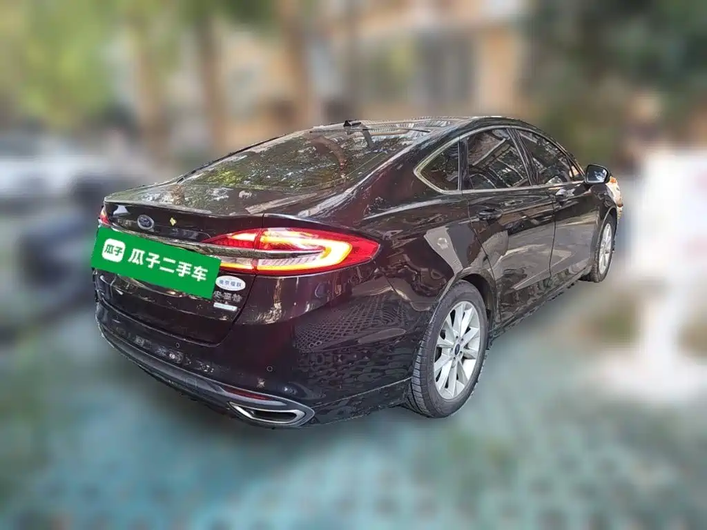 Ford Mondeo — миниатюра 6