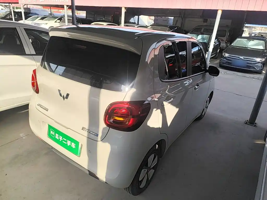 Wuling MINIEV — миниатюра 7