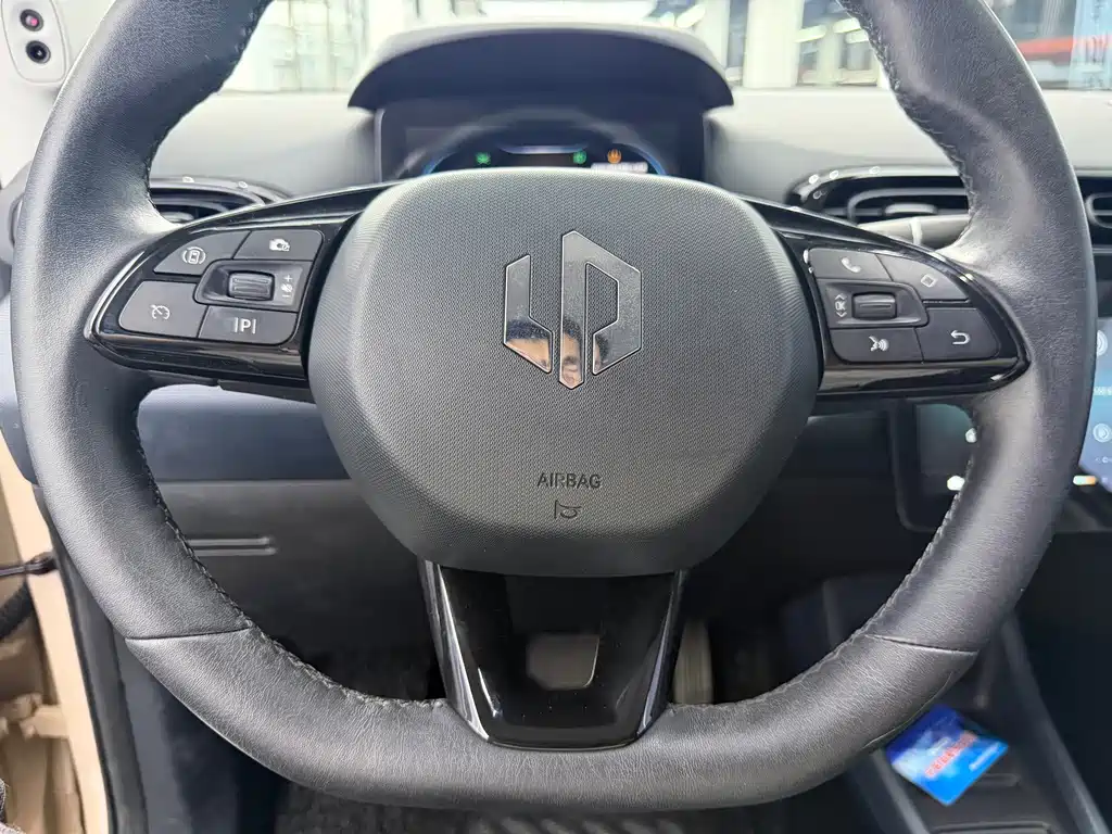 Leapmotor Leapmotor T03 — миниатюра 6