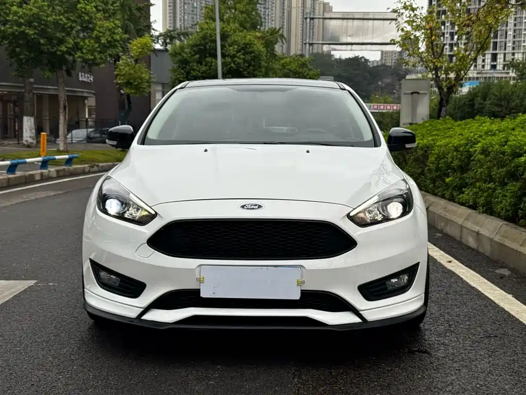 Ford Focus — миниатюра 2