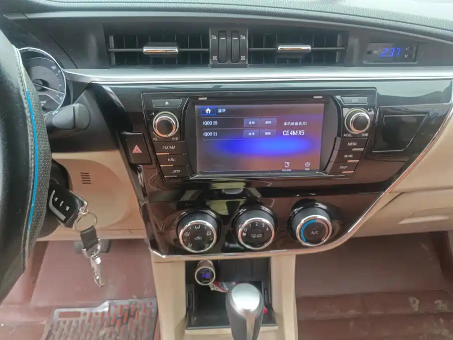 Toyota Corolla — миниатюра 13