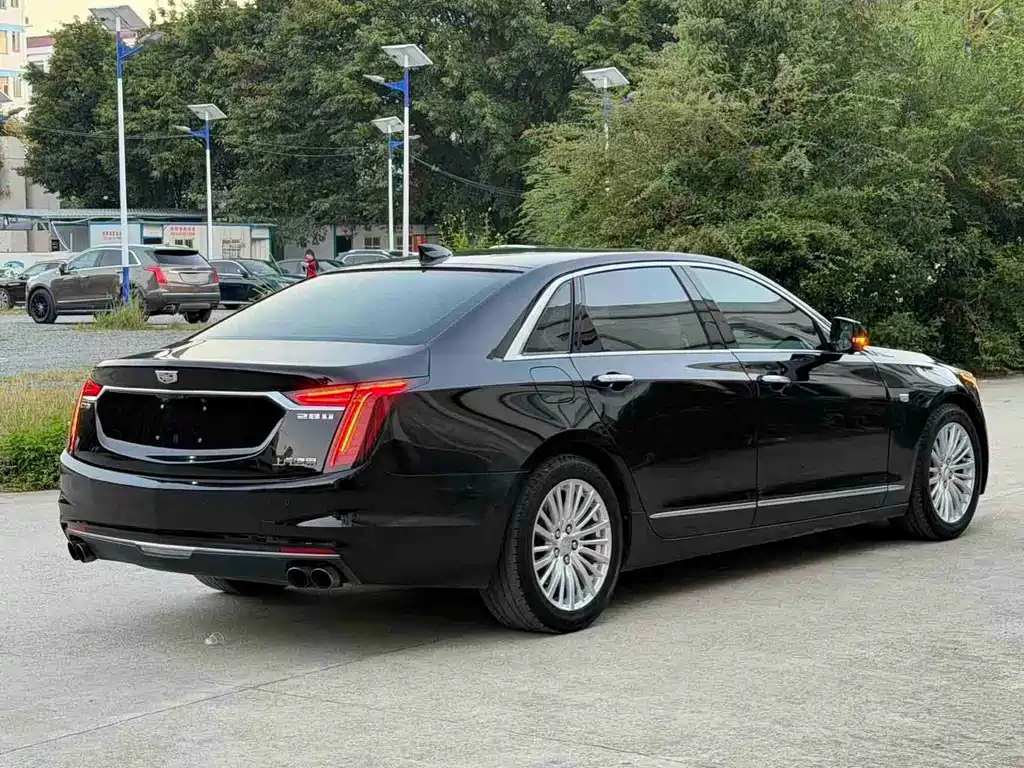 Cadillac CT6 — миниатюра 4
