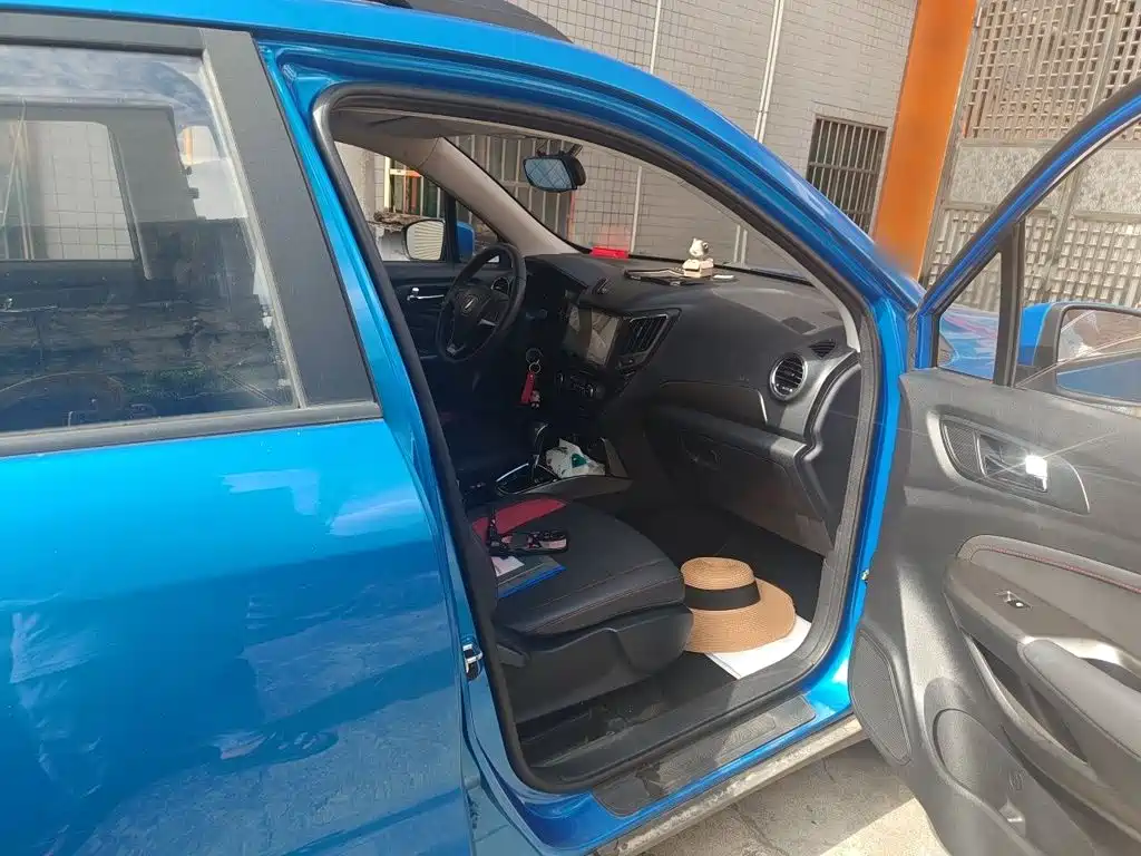 Changan CS15 — миниатюра 18