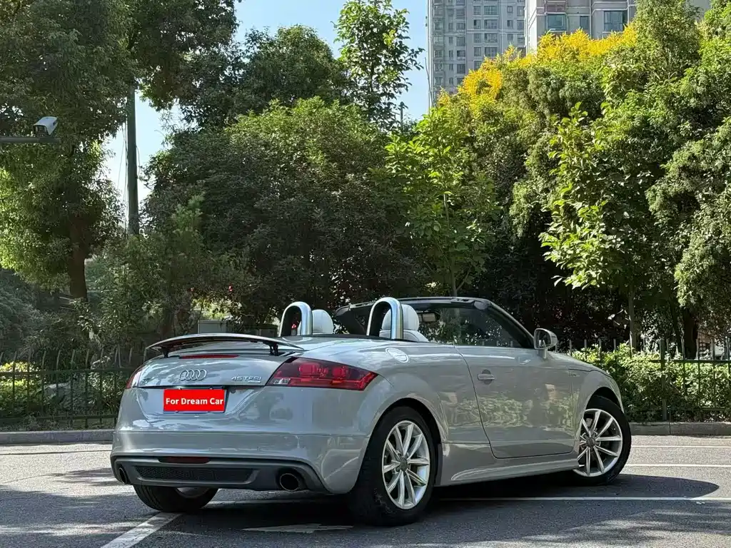 Audi TT — миниатюра 7