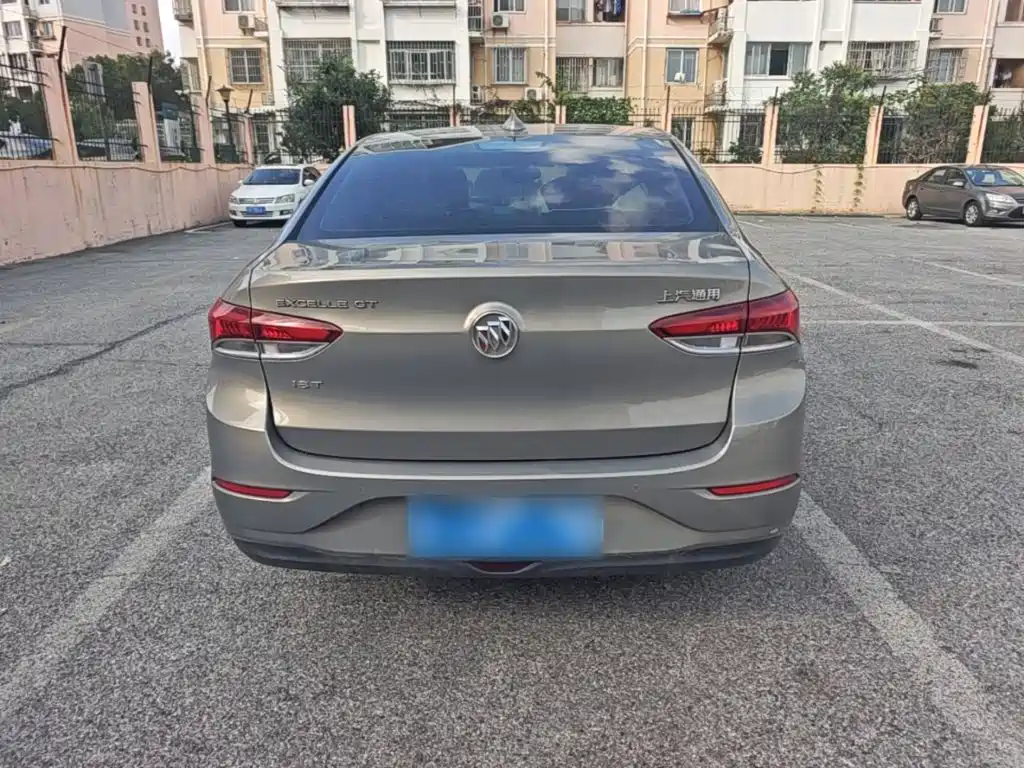 Buick Excelle — миниатюра 6