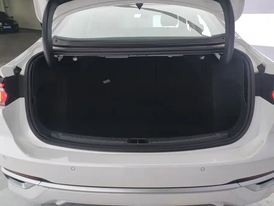 Ford Mondeo — миниатюра 4
