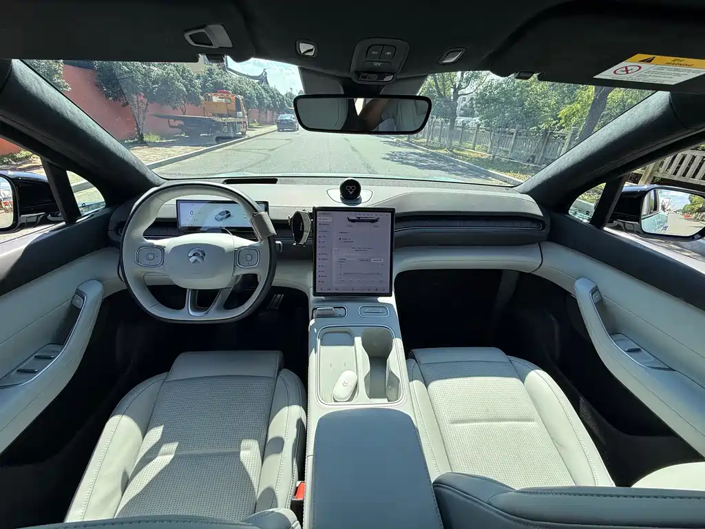 NIO ES6 — миниатюра 15