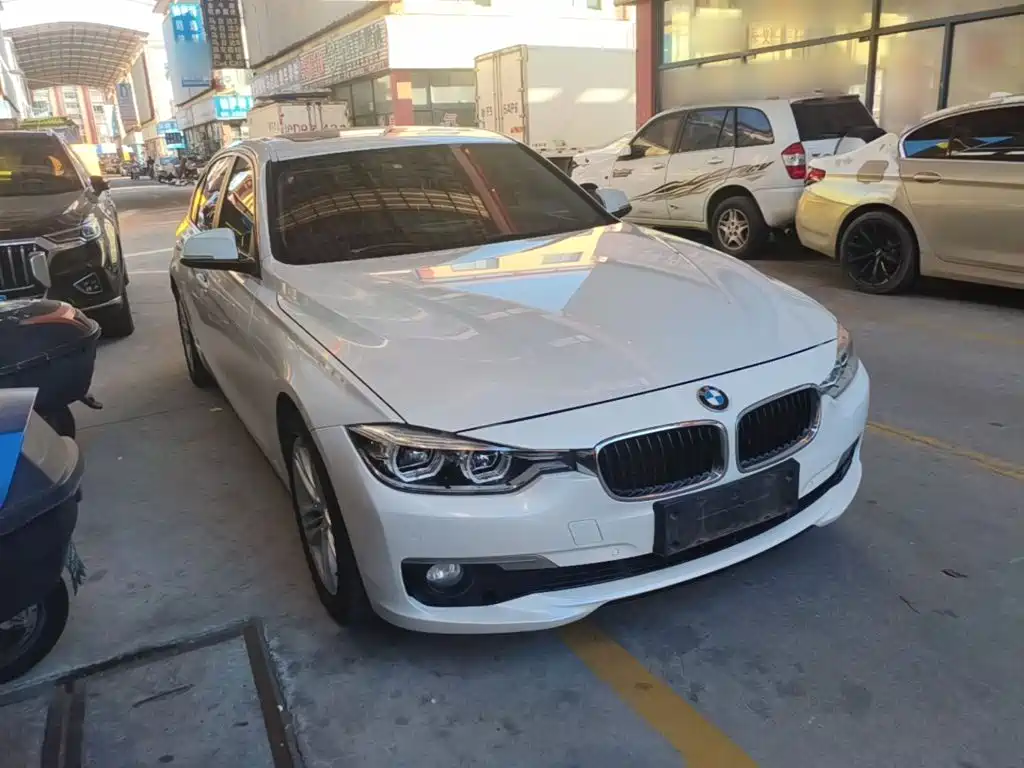 BMW 3 Series — миниатюра 4