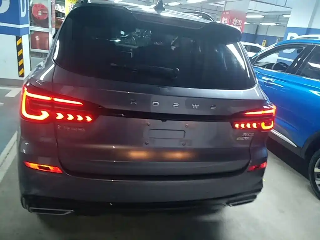 Roewe RX5 New Energy — миниатюра 6