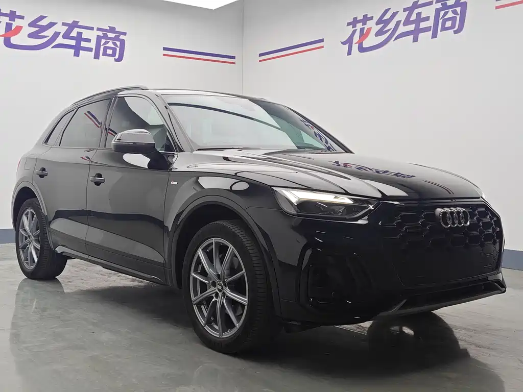 Audi Q5L — миниатюра 2