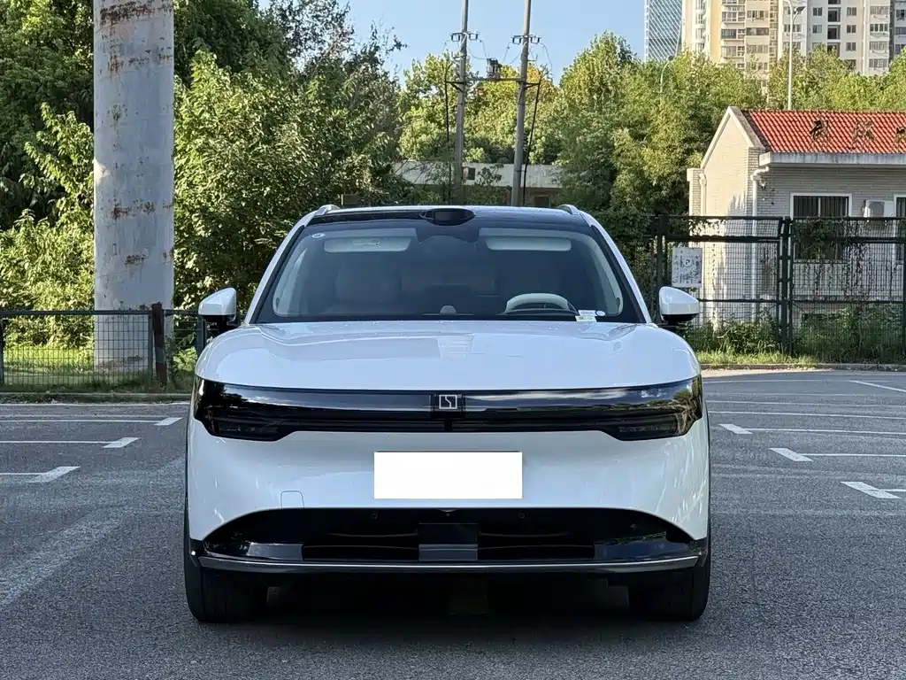 Zeekr 7X — миниатюра 2