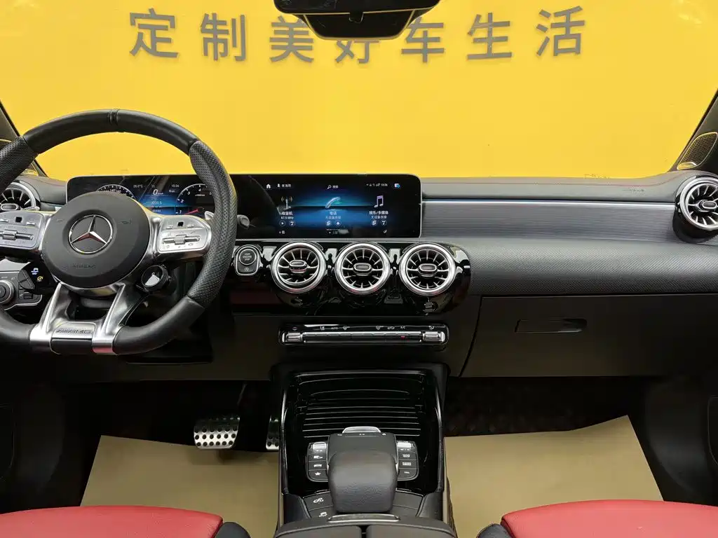 Mercedes-Benz A-Class AMG — миниатюра 31