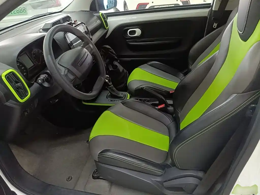 Roewe Clever — миниатюра 15