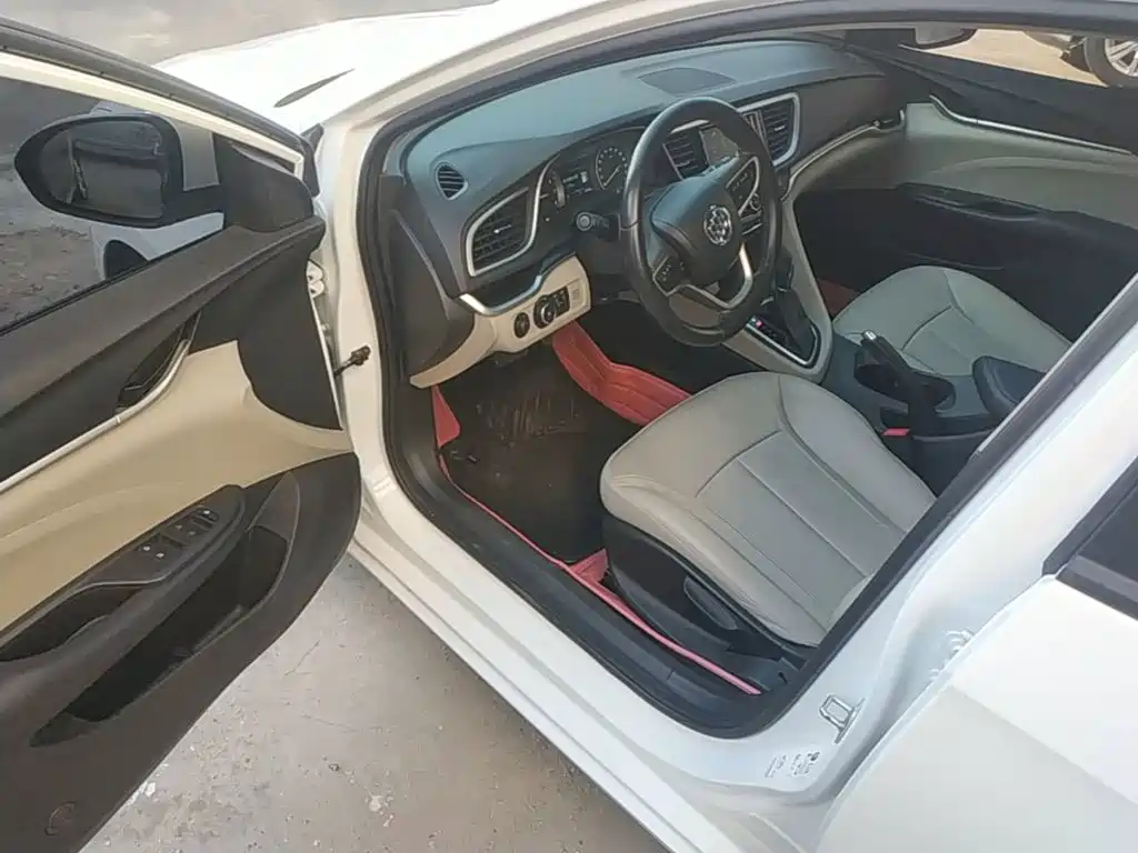 Buick Excelle — миниатюра 16