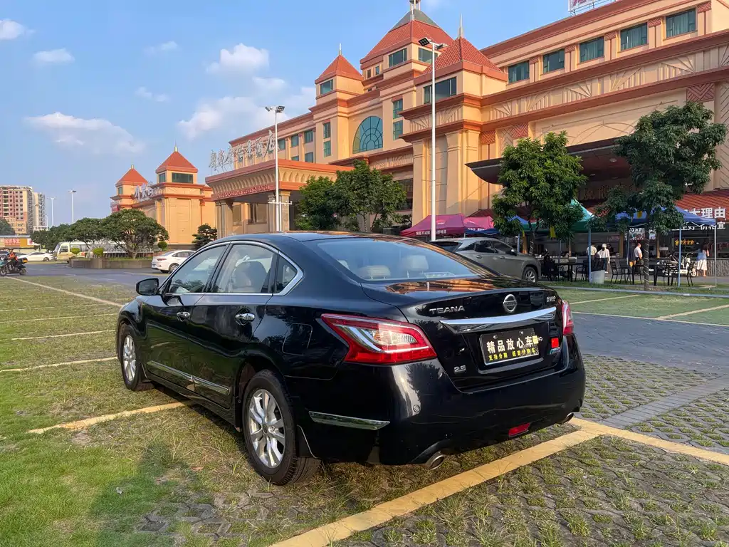 Nissan Teana — миниатюра 4