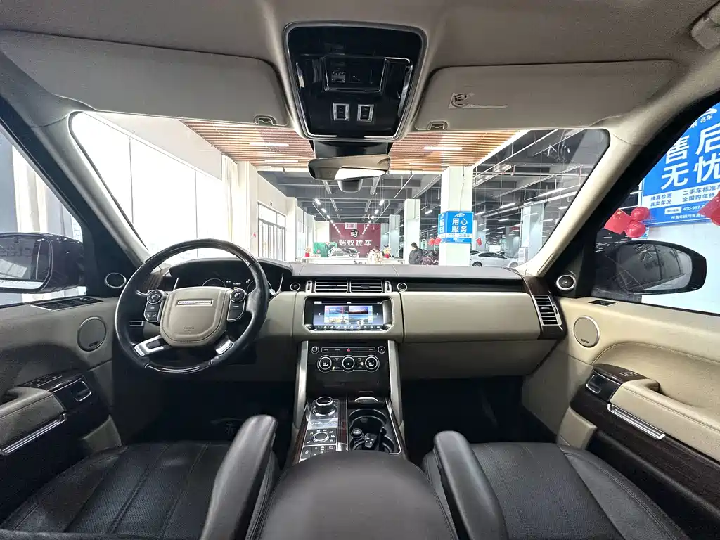 Land Rover Range Rover 2017 3.0 SC V6 Vogue Long Wheelbase