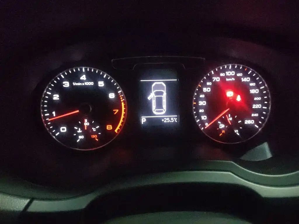 Audi Q3 — миниатюра 12