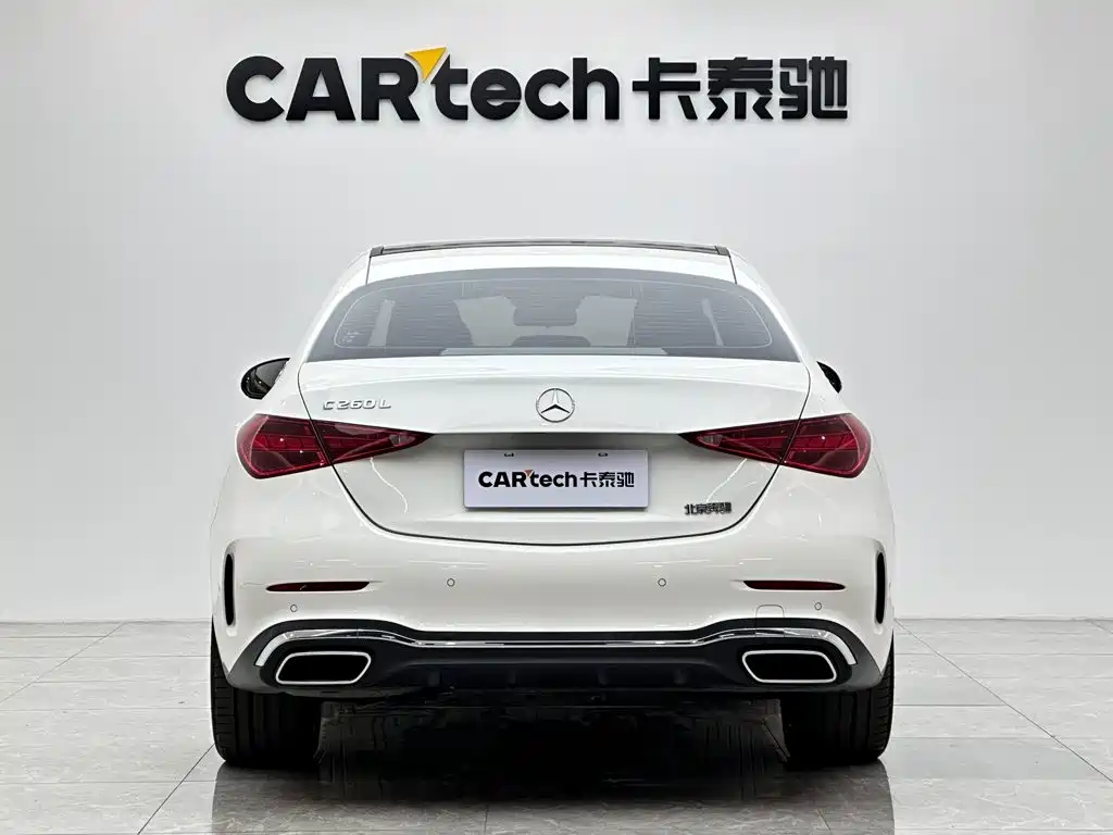 Mercedes-Benz C-Class — миниатюра 4