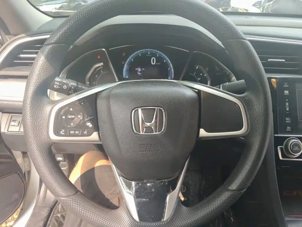 Honda Civic — миниатюра 11