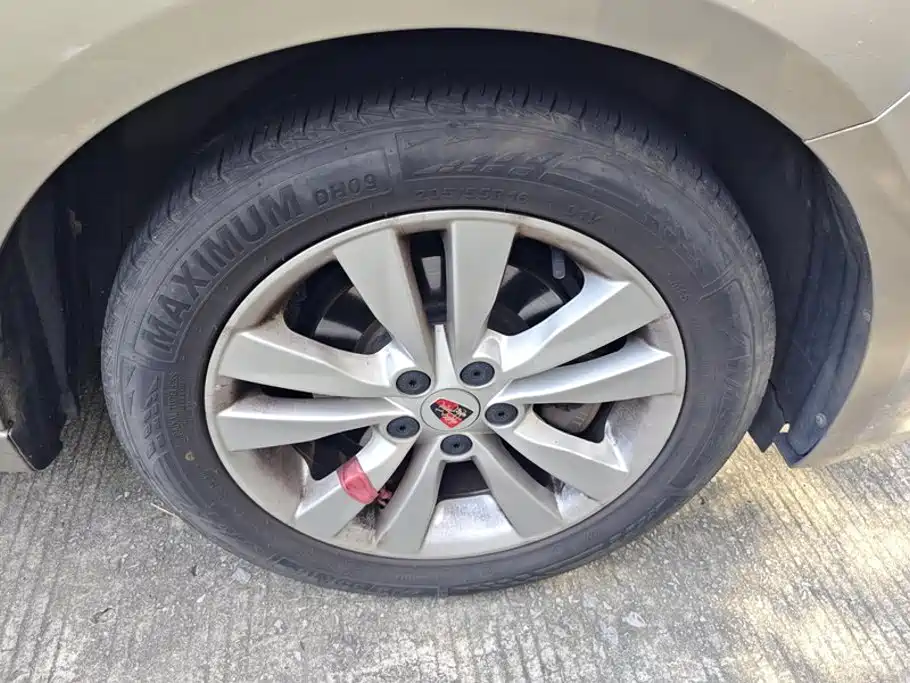 Roewe 360 — миниатюра 6