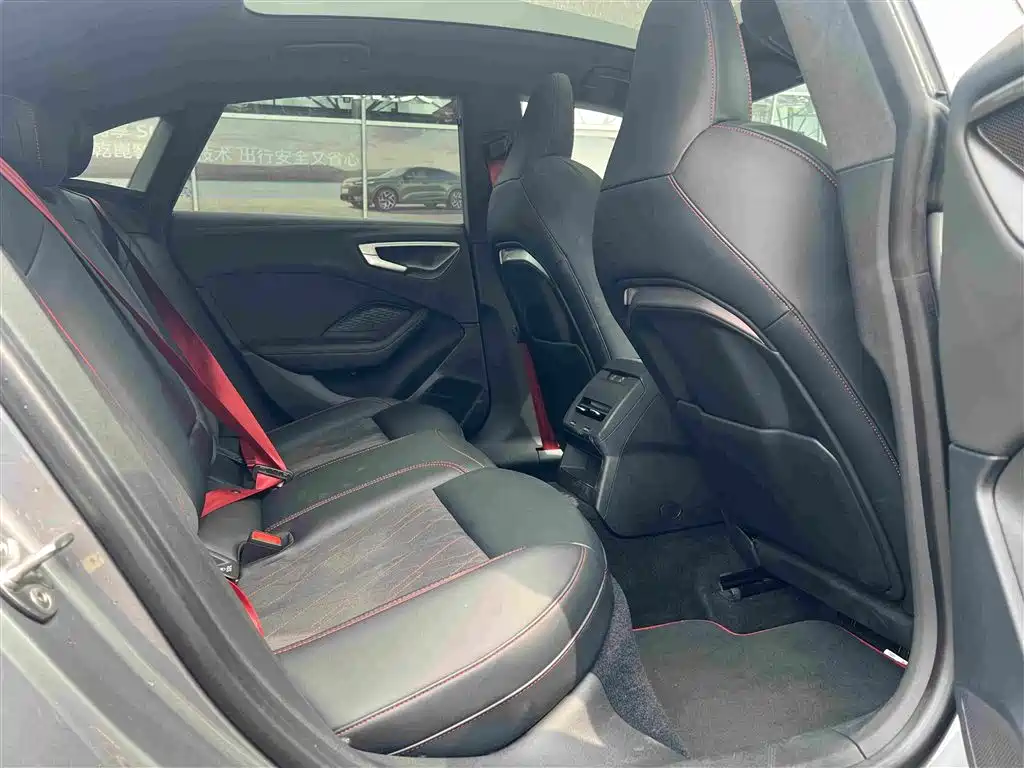 Audi A5L Sportback — миниатюра 8