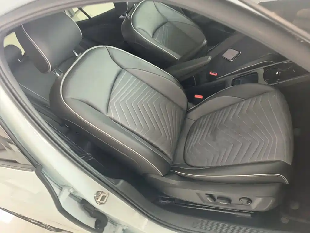 Volkswagen ID.3 — миниатюра 25
