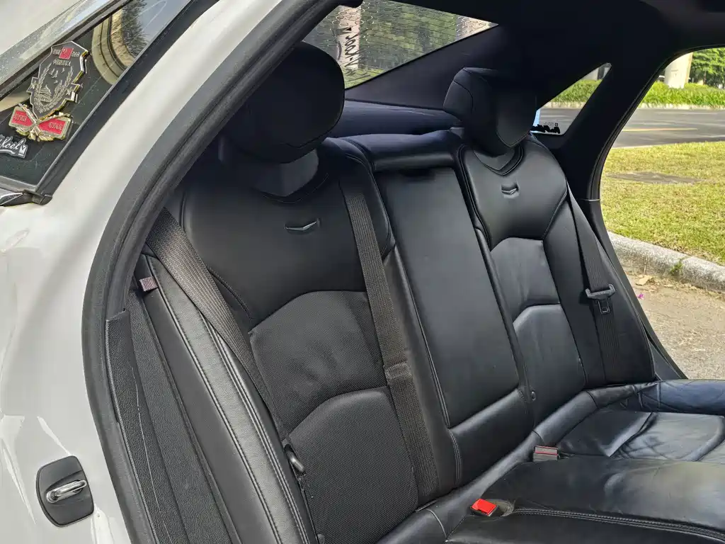 Cadillac CT6 — миниатюра 12