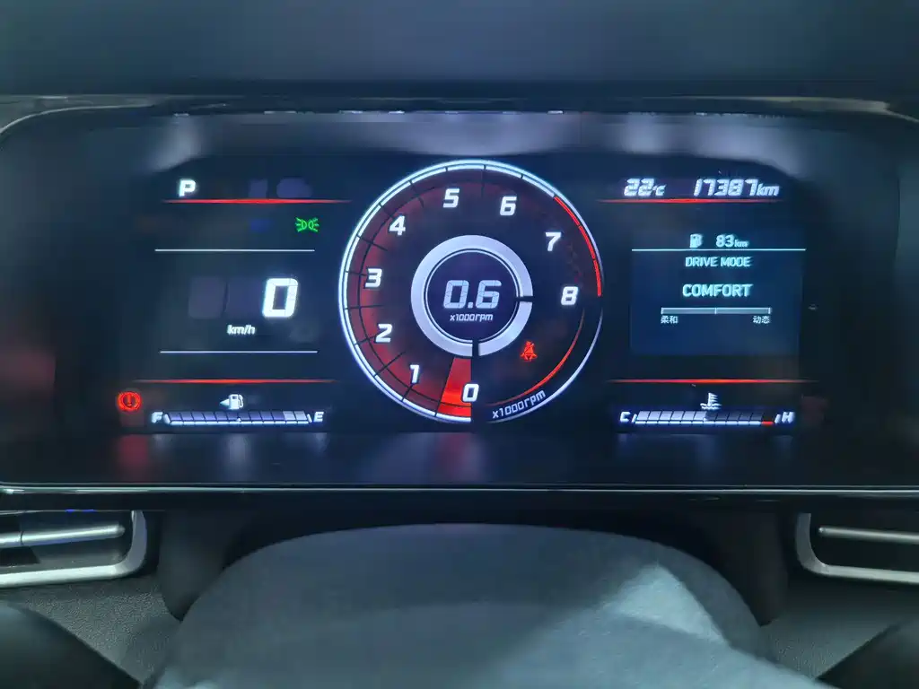 Hyundai Elantra — миниатюра 13