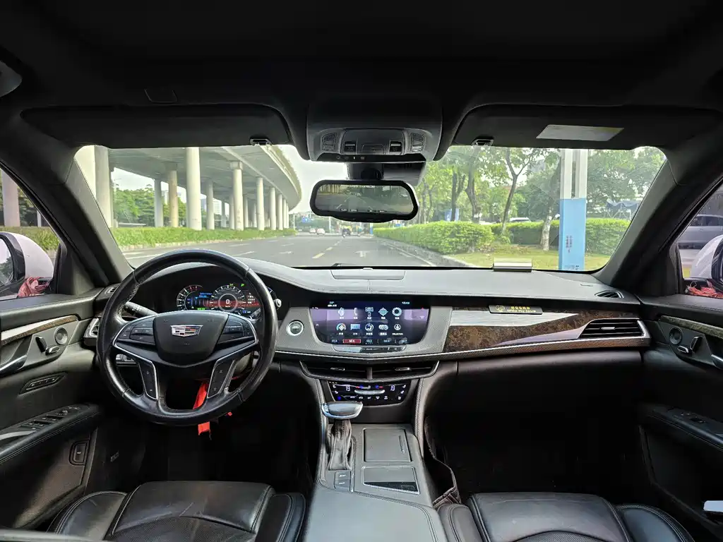 Cadillac CT6 — миниатюра 10