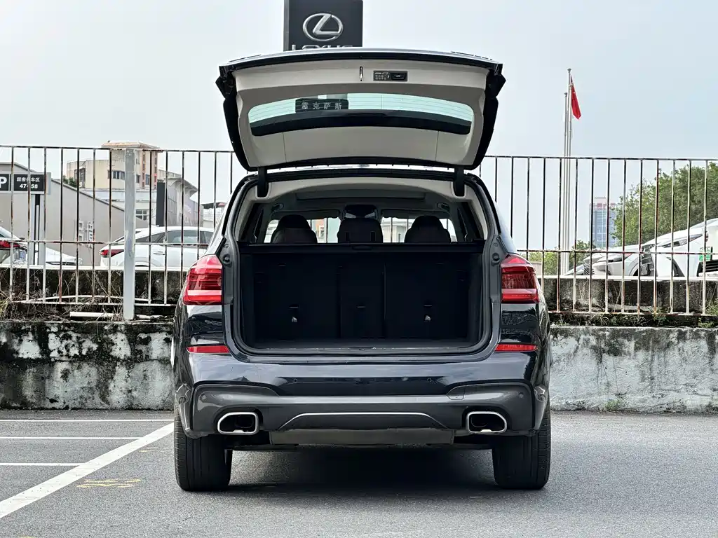BMW X3 — миниатюра 15