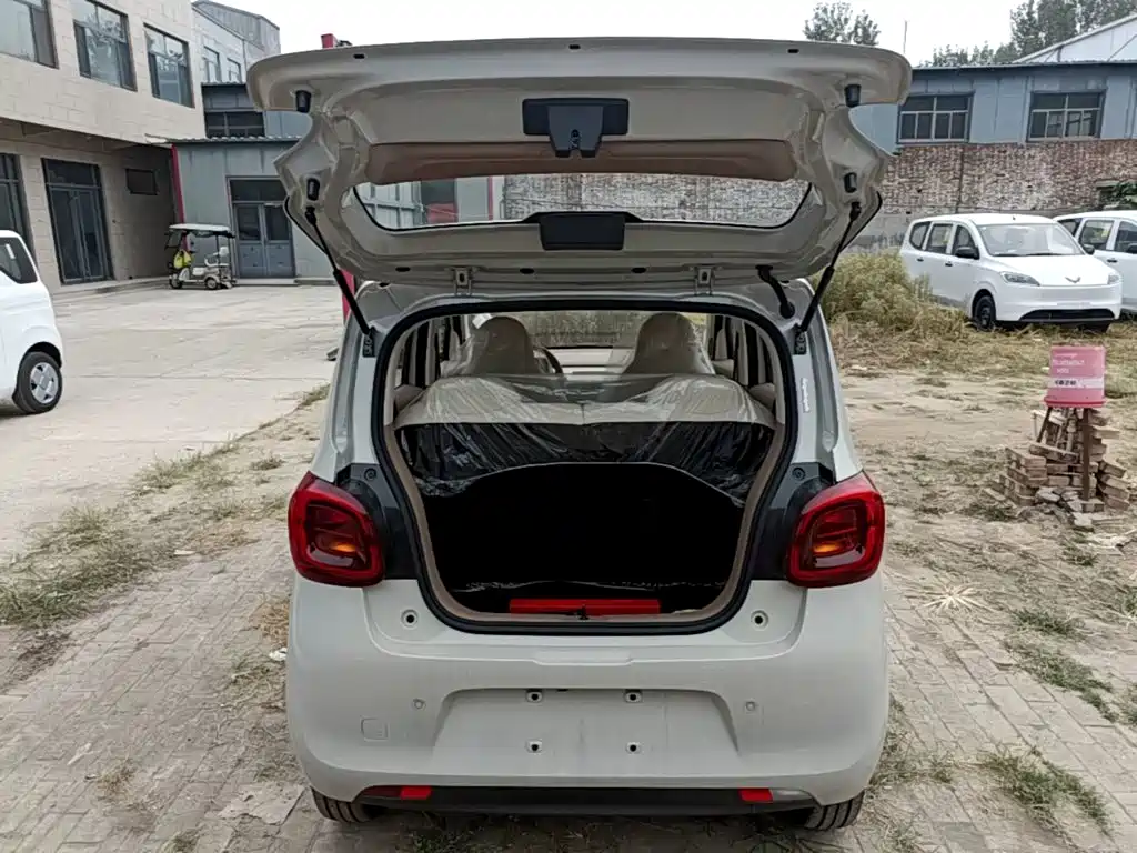 Wuling MINIEV — миниатюра 19