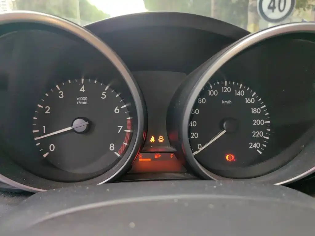 Mazda 3 Xingcheng — миниатюра 4