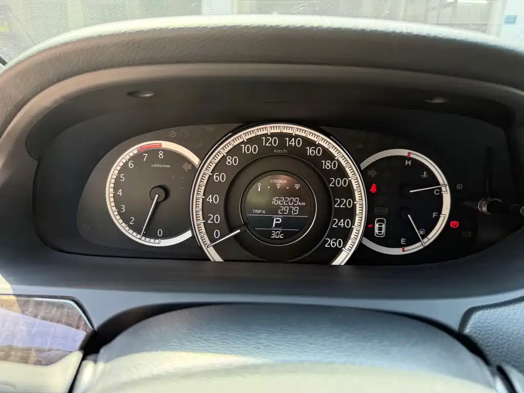 Honda Accord — миниатюра 5