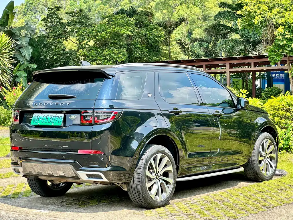 Land Rover Discovery Sport Hybrid — миниатюра 13
