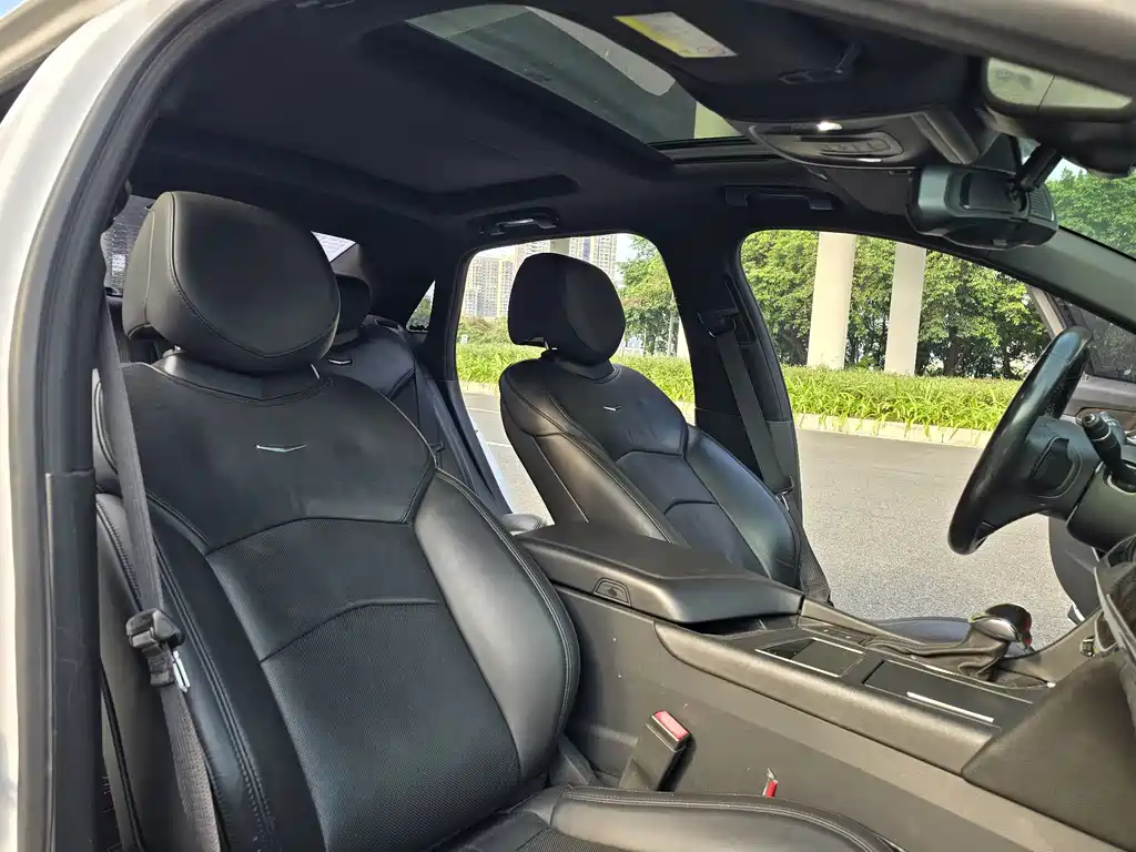 Cadillac CT6 — миниатюра 9