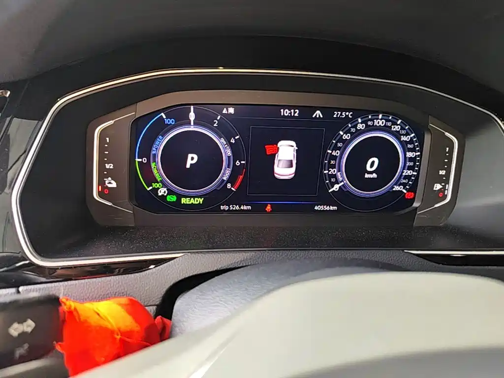 Volkswagen Magotan PHEV — миниатюра 12
