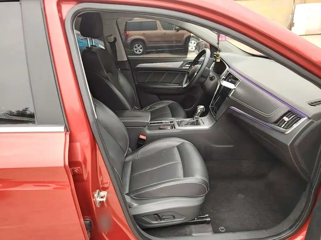 Roewe RX5 — миниатюра 20