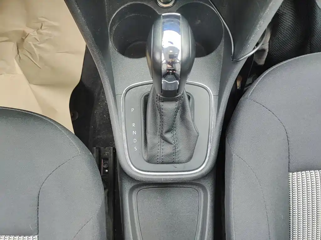 Volkswagen Polo — миниатюра 14