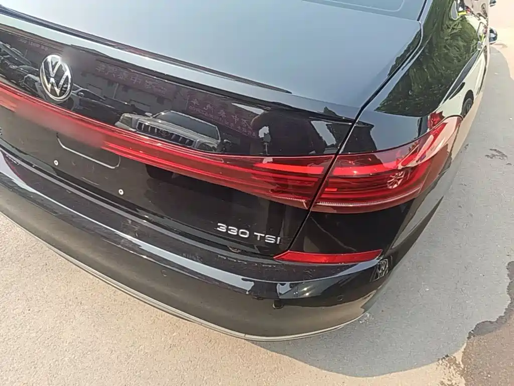 Volkswagen Passat — миниатюра 8