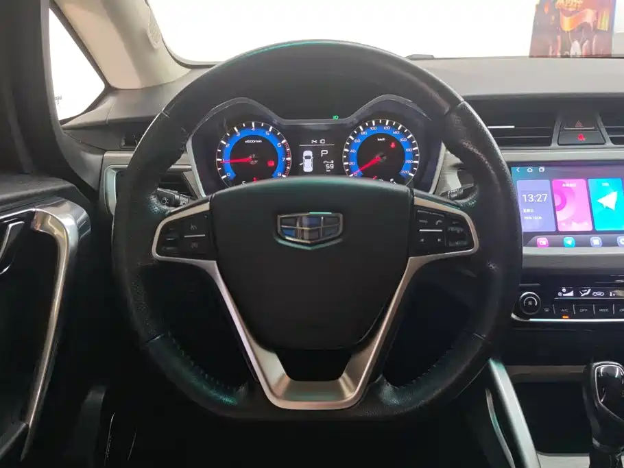 Geely Vision X3 — миниатюра 15