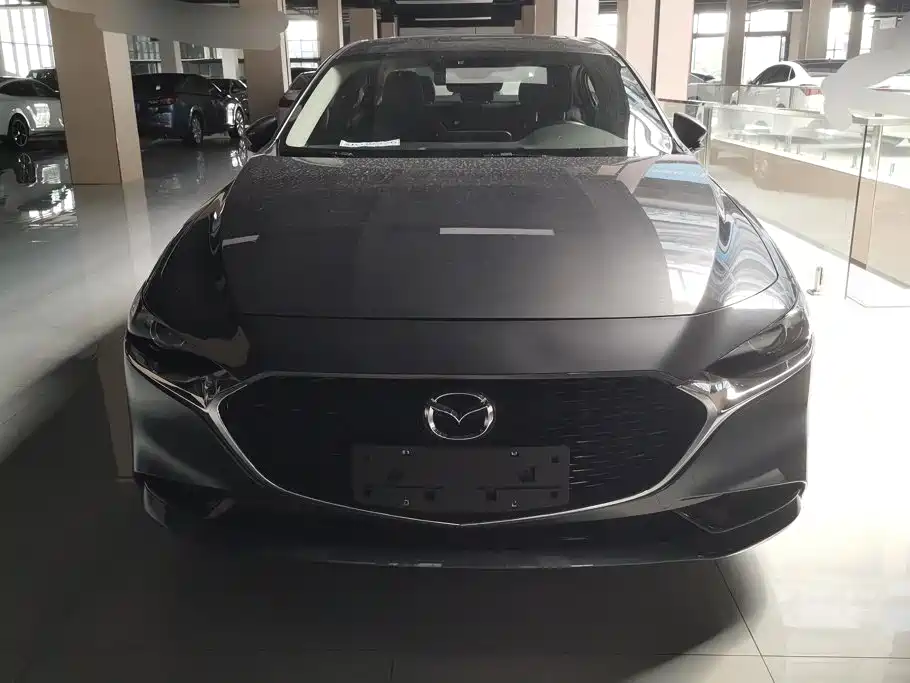 Mazda 3 Axela — миниатюра 2