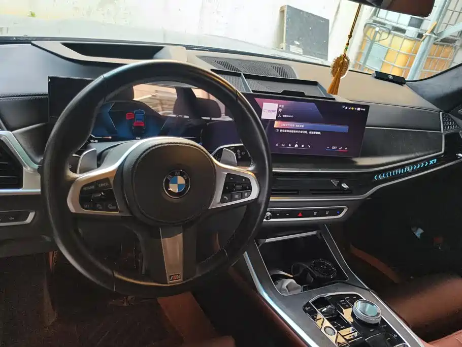 BMW X7 — миниатюра 12