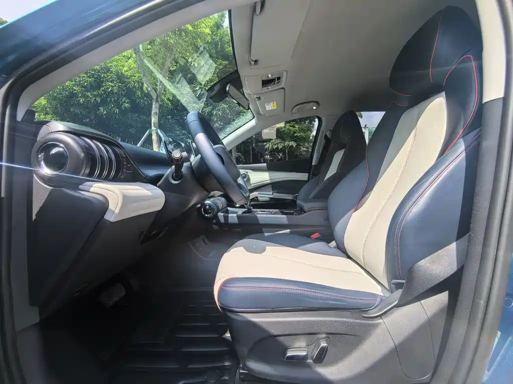 BYD Yuan Plus — миниатюра 5