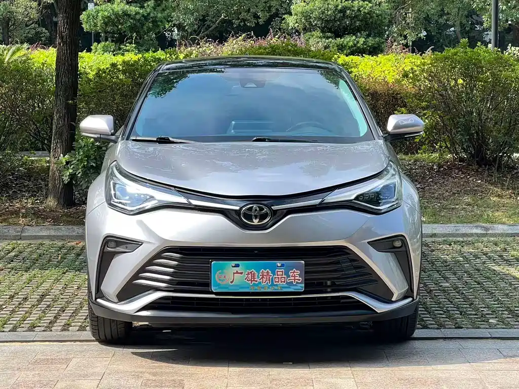 Toyota IZOA — миниатюра 5