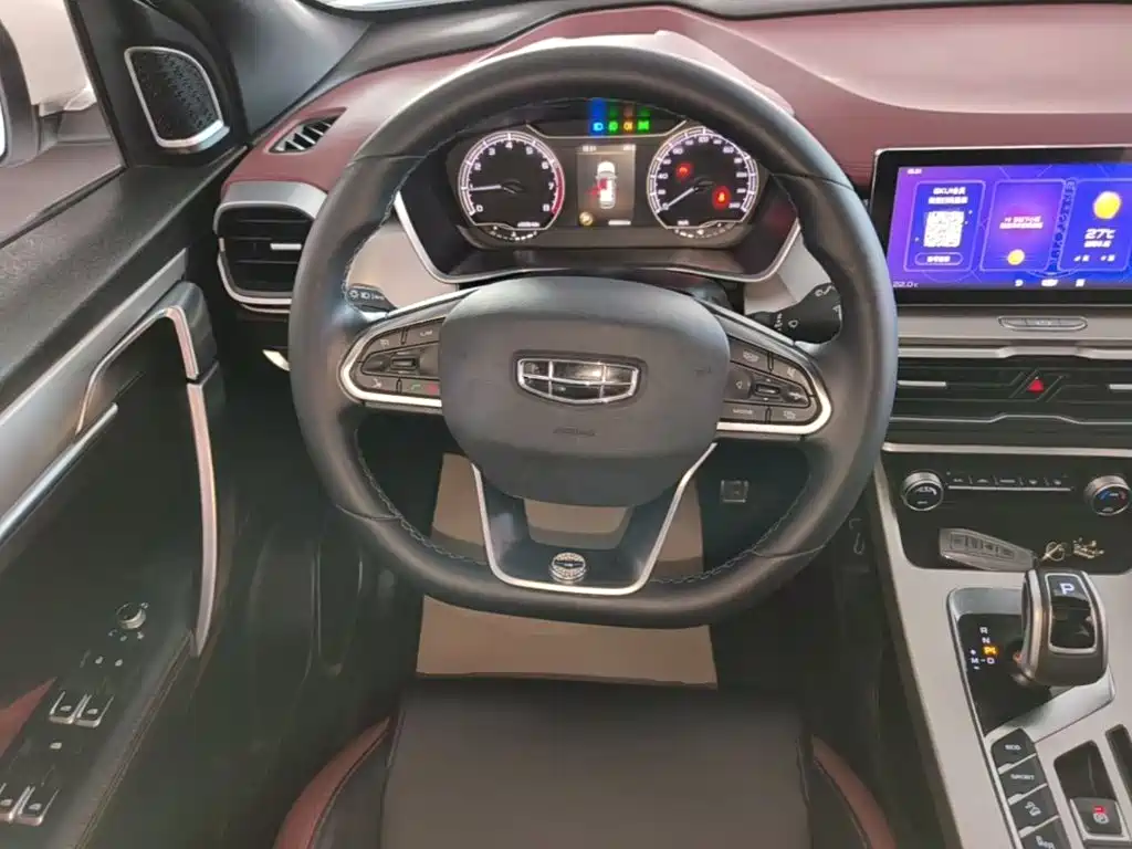 Geely Binyue — миниатюра 11