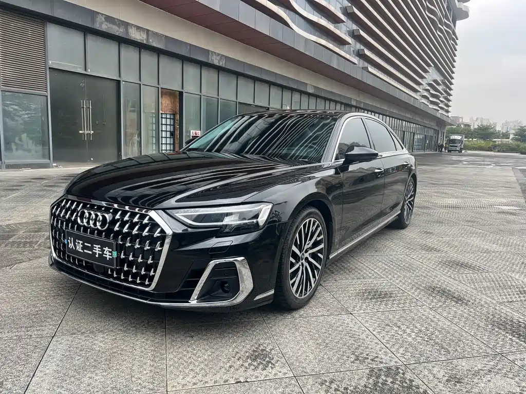 Audi A8 2023