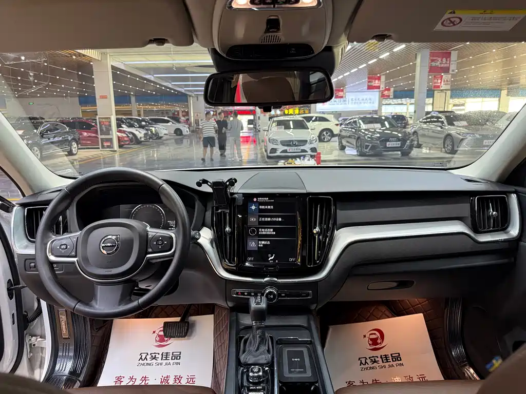 Volvo XC60 — миниатюра 8