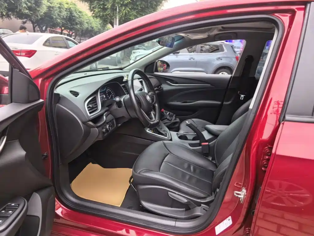 Buick Excelle — миниатюра 16