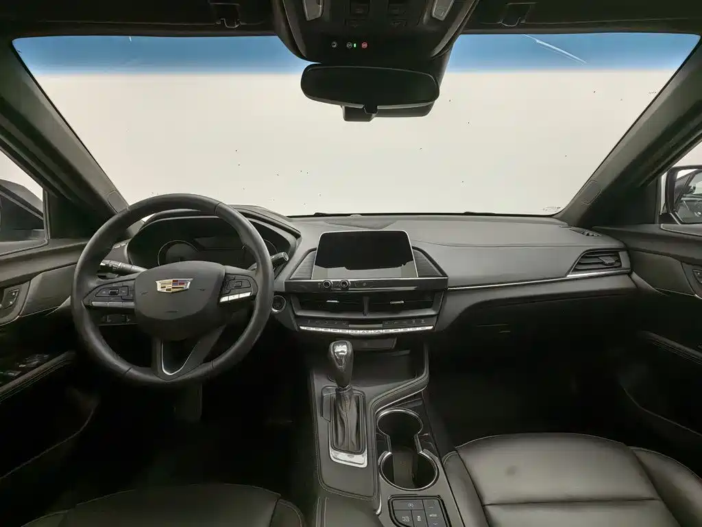 Cadillac CT4 — миниатюра 5