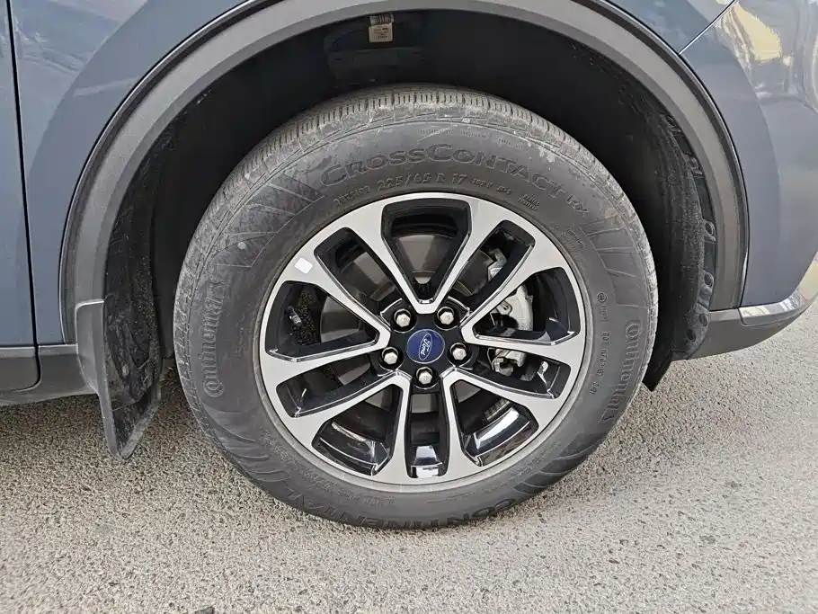 Ford Escape — миниатюра 6